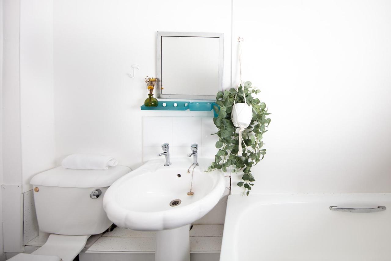 Fab Arthur Seat Views, Old Town Apartment Edinburgh Eksteriør bilde
