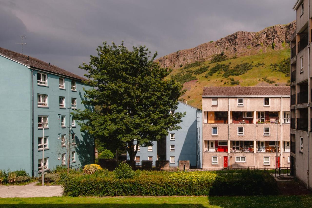 Fab Arthur Seat Views, Old Town Apartment Edinburgh Eksteriør bilde