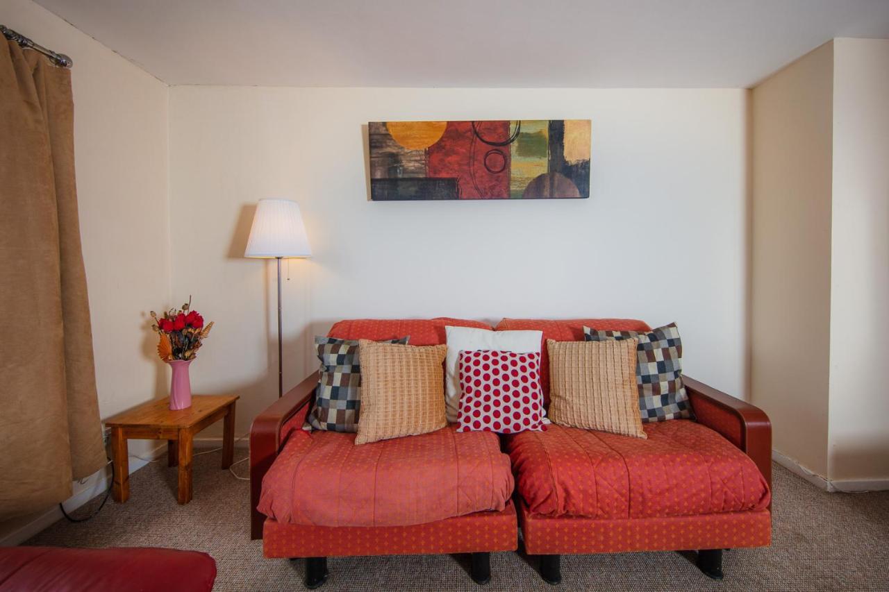 Fab Arthur Seat Views, Old Town Apartment Edinburgh Eksteriør bilde